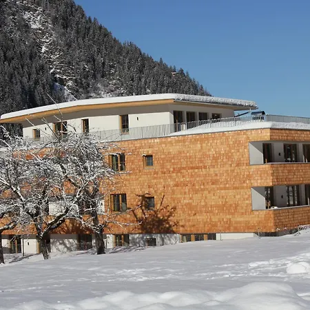 Mountain Apartmán *