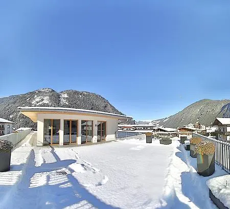 Mountain Apartment Mayrhofen